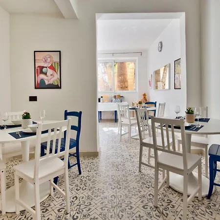 Dar16 - Boutique Bed & Breakfast *