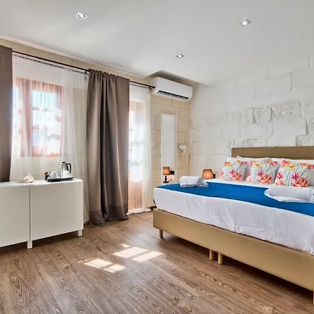 Dar16 - Boutique Bed and Breakfast